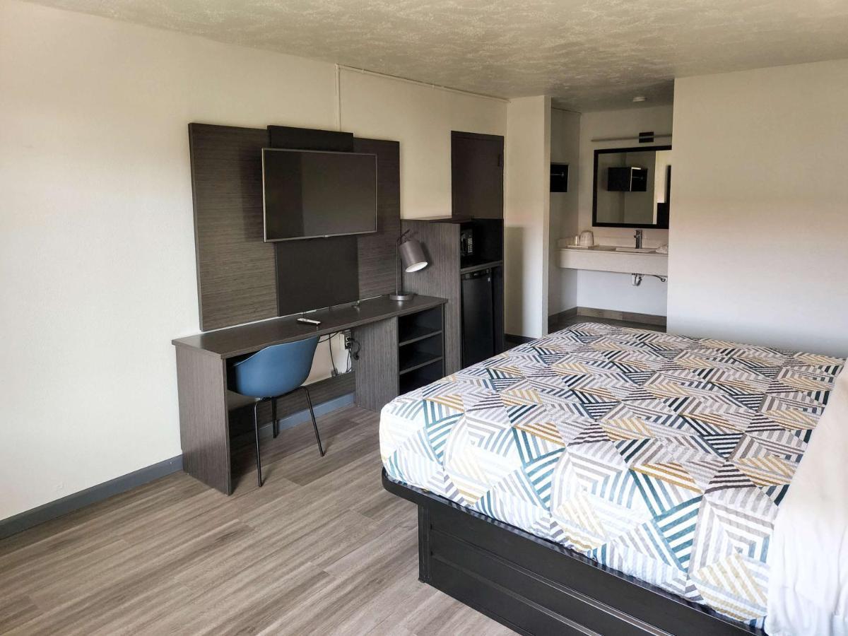 Motel 6 Oklahoma City Ok Frontier City Edmond Exteriör bild