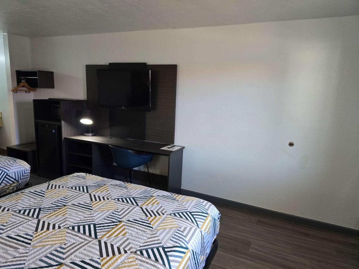 Motel 6 Oklahoma City Ok Frontier City Edmond Exteriör bild